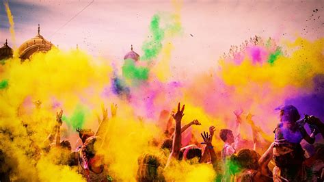 Top 34 Songs to Make Your Holi More Colourful This。